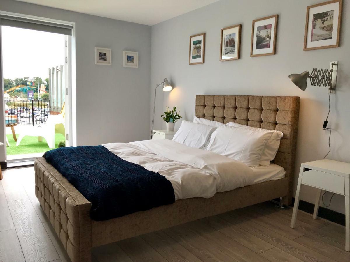 The Dreamland Apartment - Margate Beach - By Goldex Coastal Breaks 외부 사진