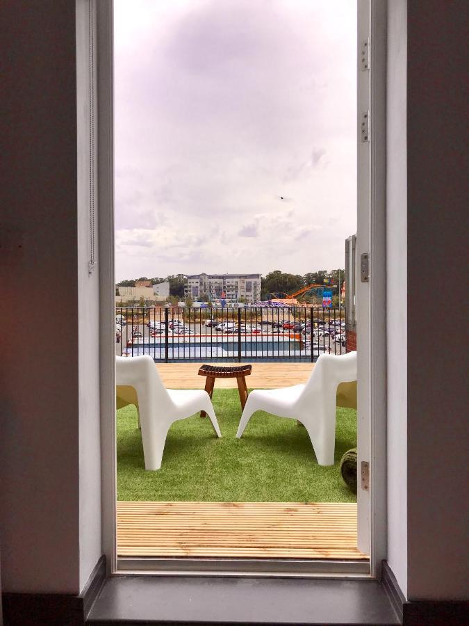 The Dreamland Apartment - Margate Beach - By Goldex Coastal Breaks 외부 사진